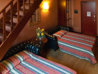Hotel Galles 3*