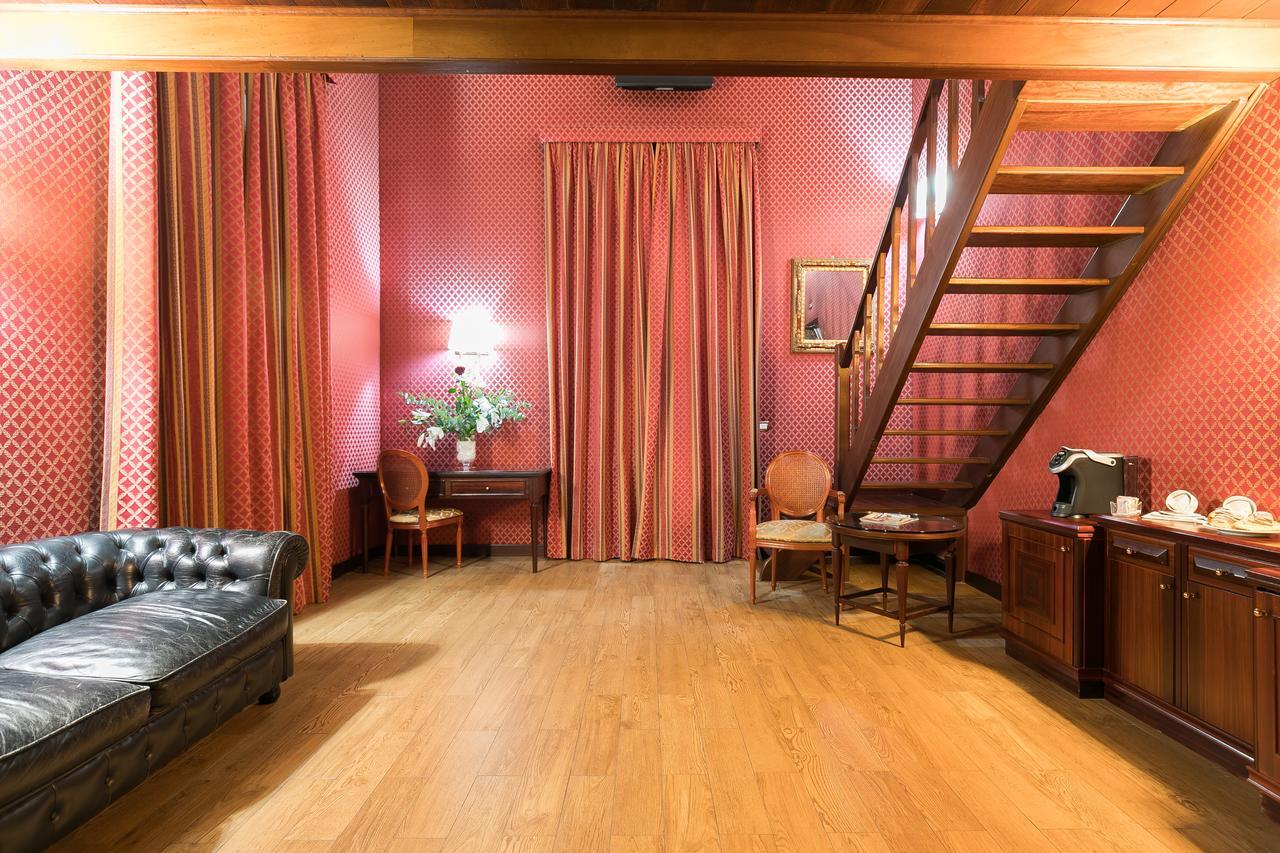 Galles Hotel 3*